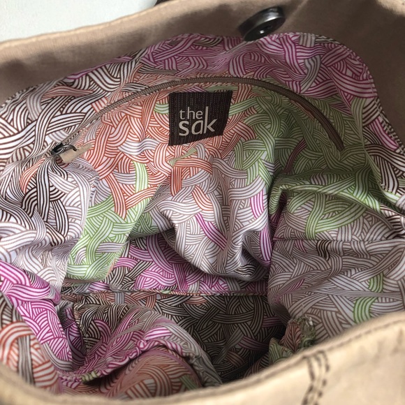 the sak shoulder bag, EUC, buttery soft leather. - Picture 8 of 8